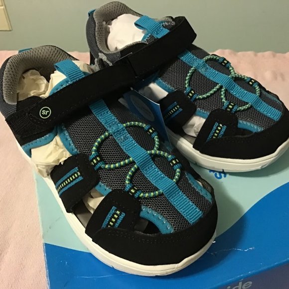 **NEW** STRIDE RITE Iggy Black Neon Sandals Boys Size 10 - Picture 1 of 4